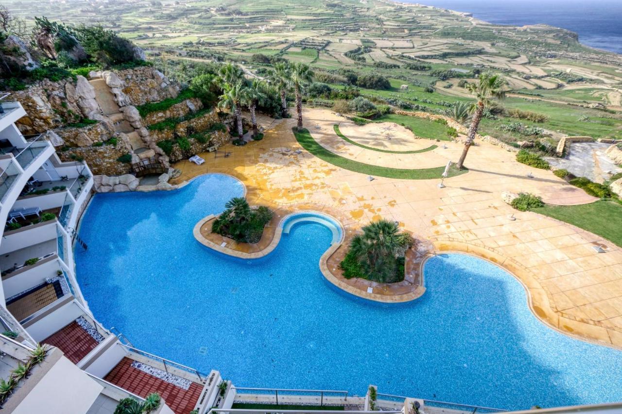 Apartment With Pool-Hosted By Sweetstay Zebbug  Kültér fotó